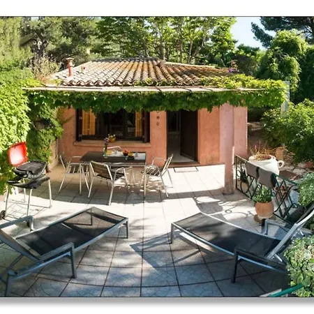 Pavillon Saint Clair La Campagne Au Bord De L Eau Et 2 Velos Holiday home